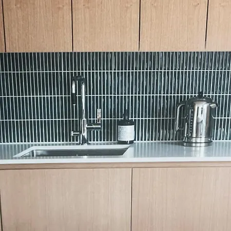 Heart Of Helsinki, New Loft,walk Everywhere, Balcony,two Beds, Tram To Railway 100m, Walk Railway 20 Mins Huoneisto Helsinki