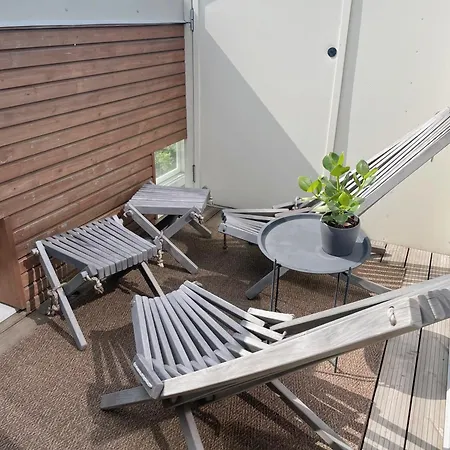 Lägenhet Heart Of Helsinki, New Loft,walk Everywhere, Balcony, 1 Beds And 1 Sofa Bed, Tram To Railway 100m, Walk Railway 20 Mins