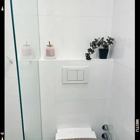 Heart Of Helsinki, New Loft,walk Everywhere, Balcony,two Beds, Tram To Railway 100m, Walk Railway 20 Mins Apartament Helsinki